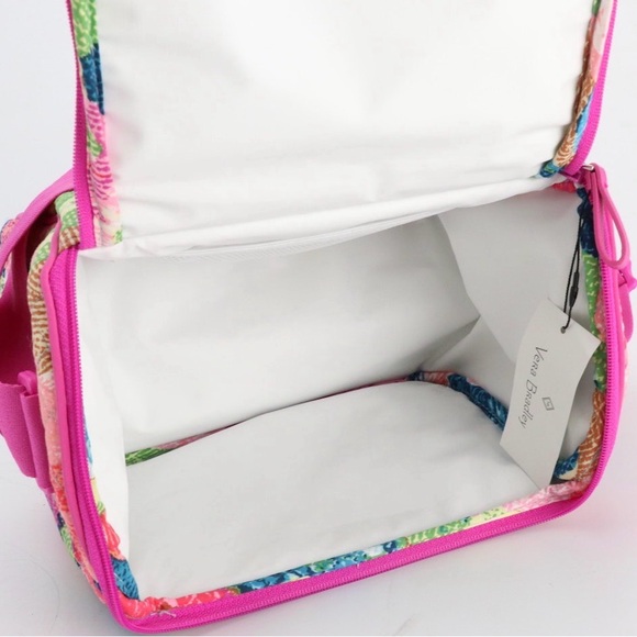 VERA BRADLEY Small Iconic Stay Cooler Lunch Box - Picture 5 of 6